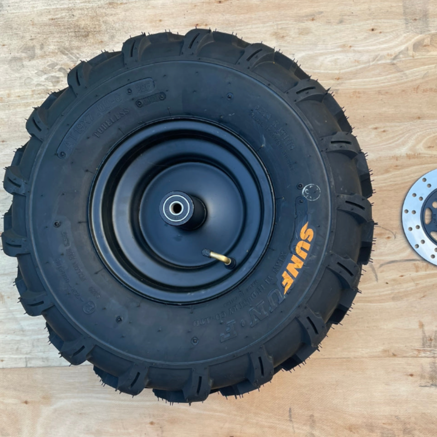 Complete Front Wheel Assembly